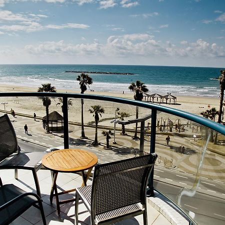 Ocean Front Apartments First Line To The Beach Tel Aviv Exterior photo